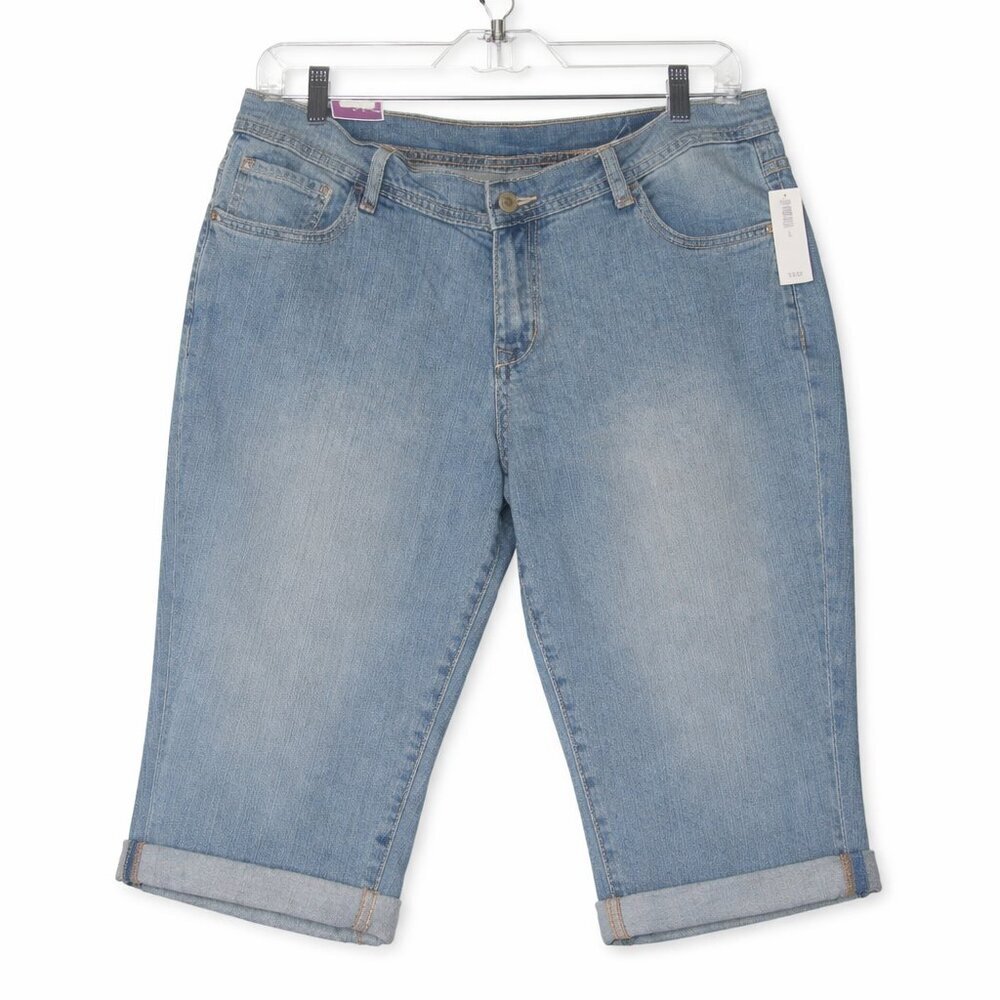 NWT OLD NAVY Diva Light Wash Crop Jeans Size 16